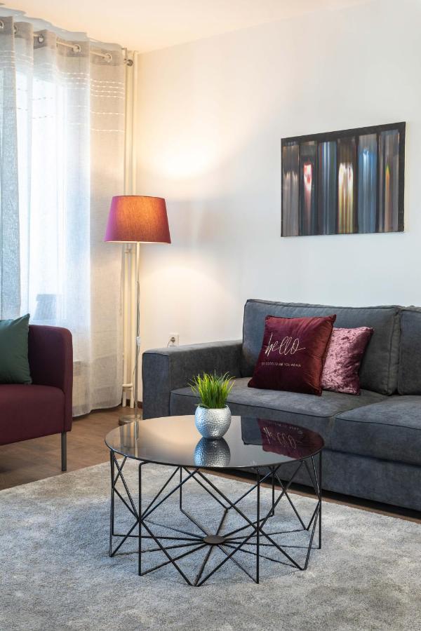 Modern Apartment Near Faculty Of El Engineering Zagabria Esterno foto