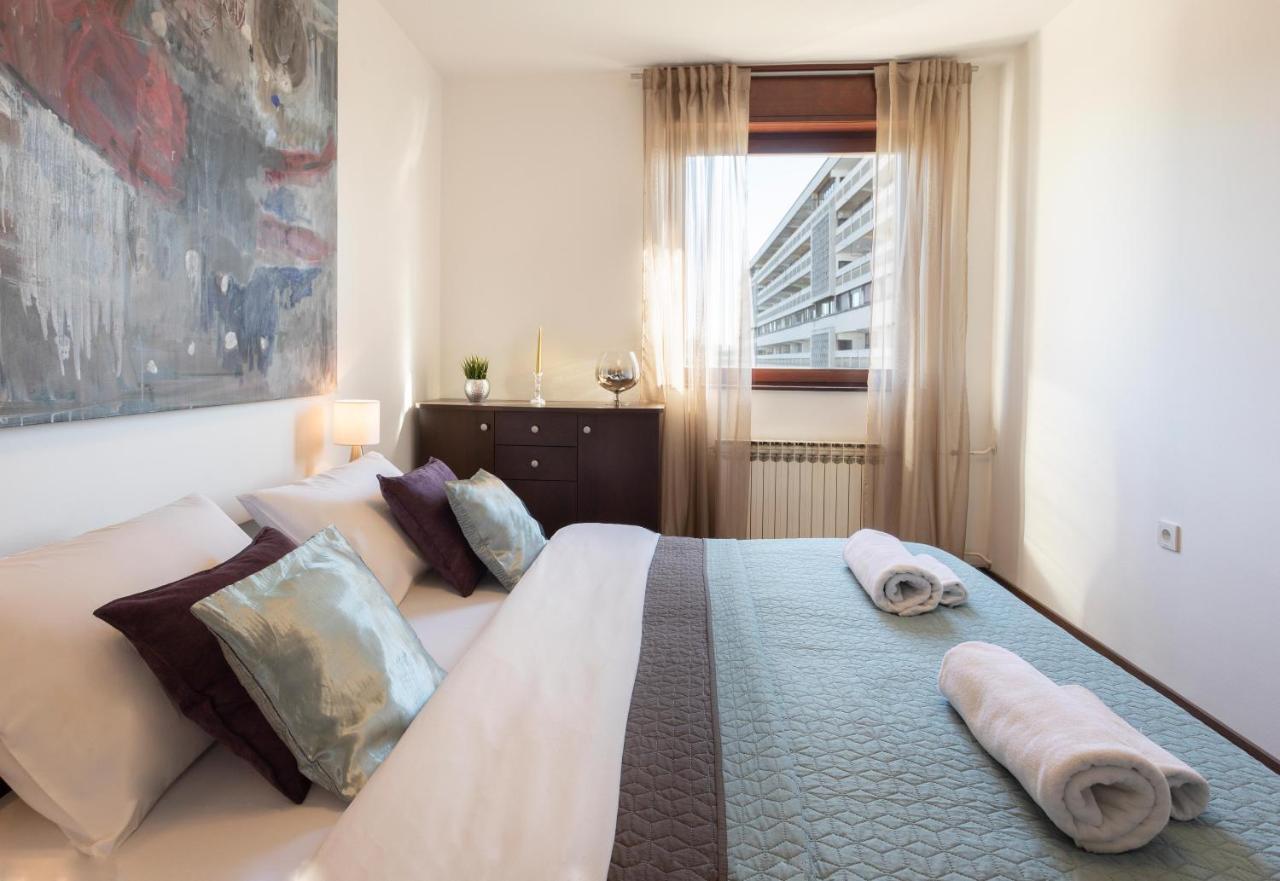 Modern Apartment Near Faculty Of El Engineering Zagabria Esterno foto
